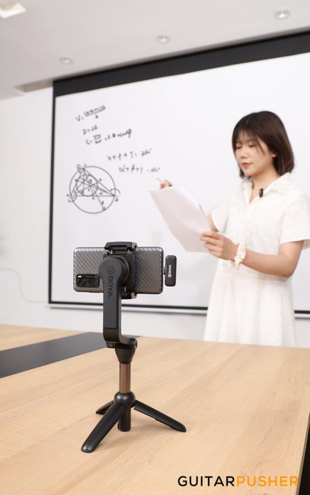BOYA BY-WM3T2-D2 Lightning Mini 2.4GHz Wireless Microphone