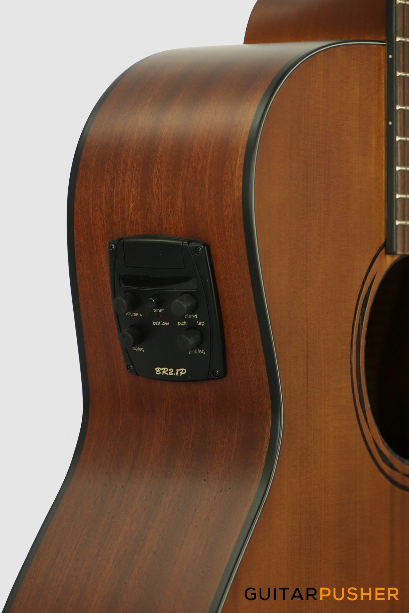 Baton Rouge AR11C/ACE W Wide Neck Grand Auditorium Cedar (Wide Neck)