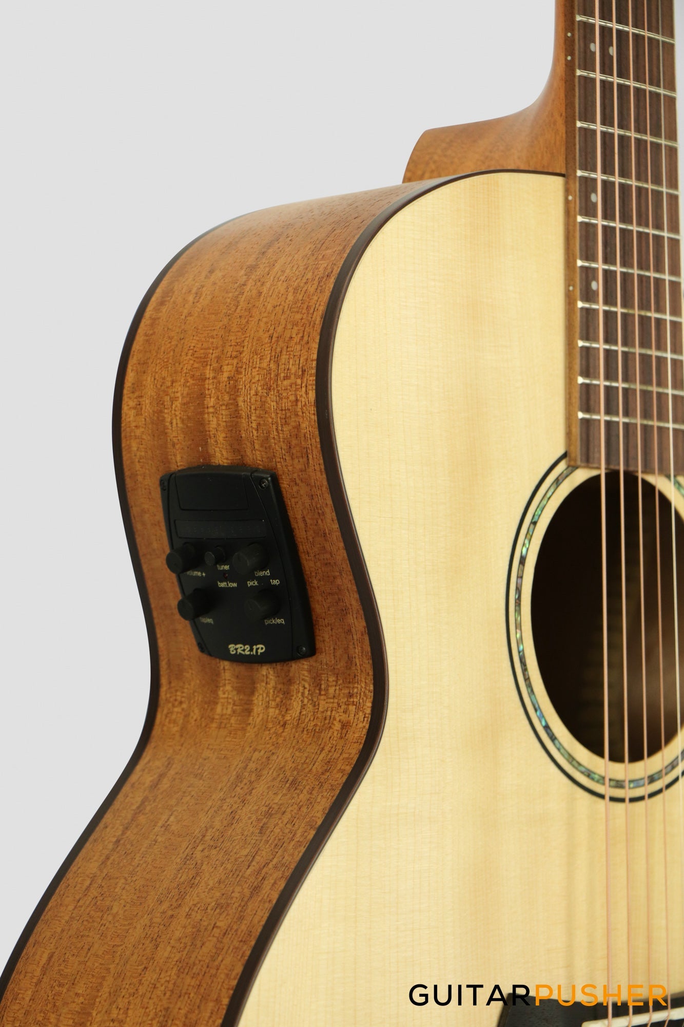 Baton Rouge X11S/FJE Solid Spruce Top/Mahogany Folk Jumbo Acoustic-Electric Guitar