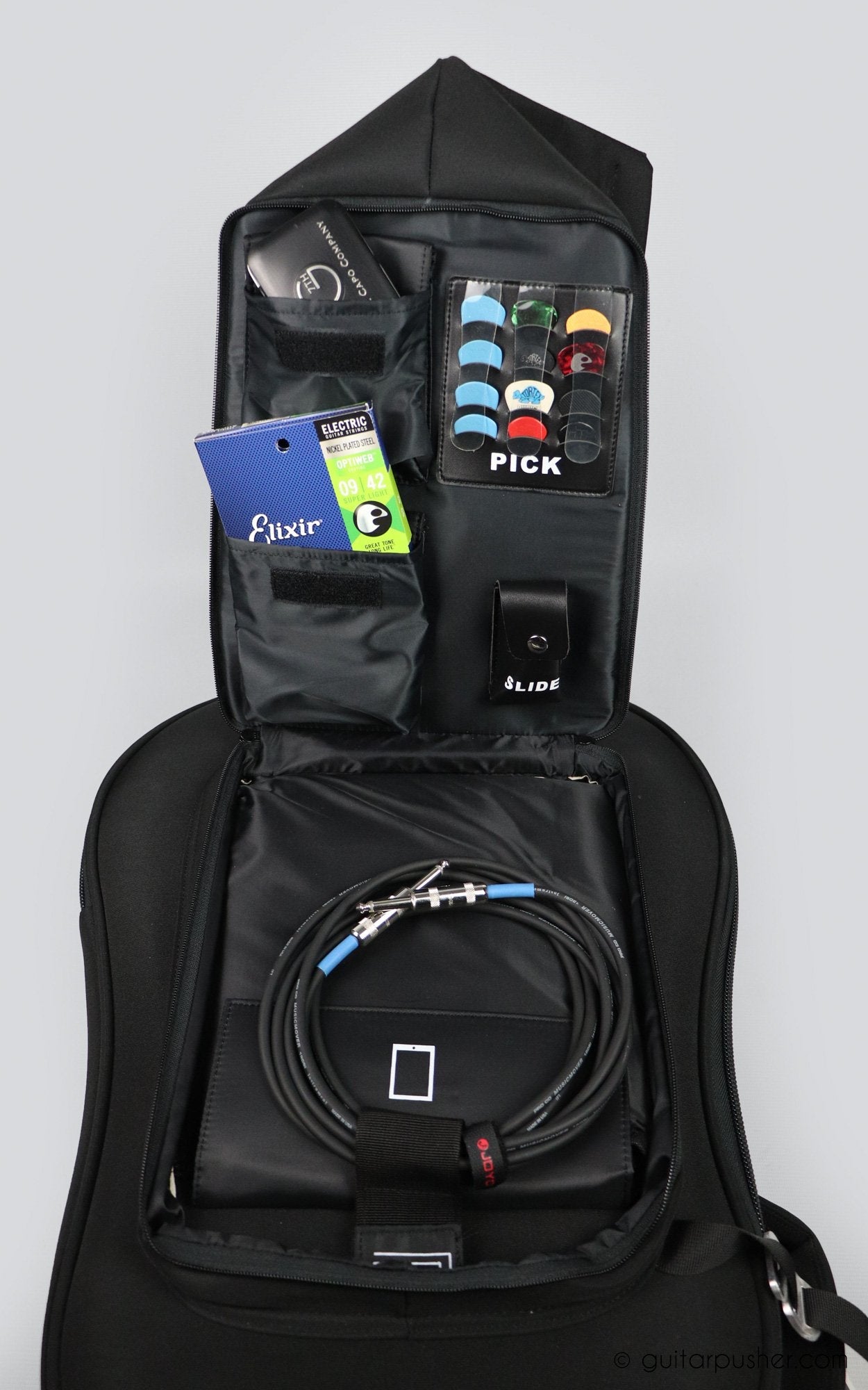 Kavaborg LUX Waterproof Heavy Padded Bass Guitar Gig Bag (FB-90B) - GuitarPusher