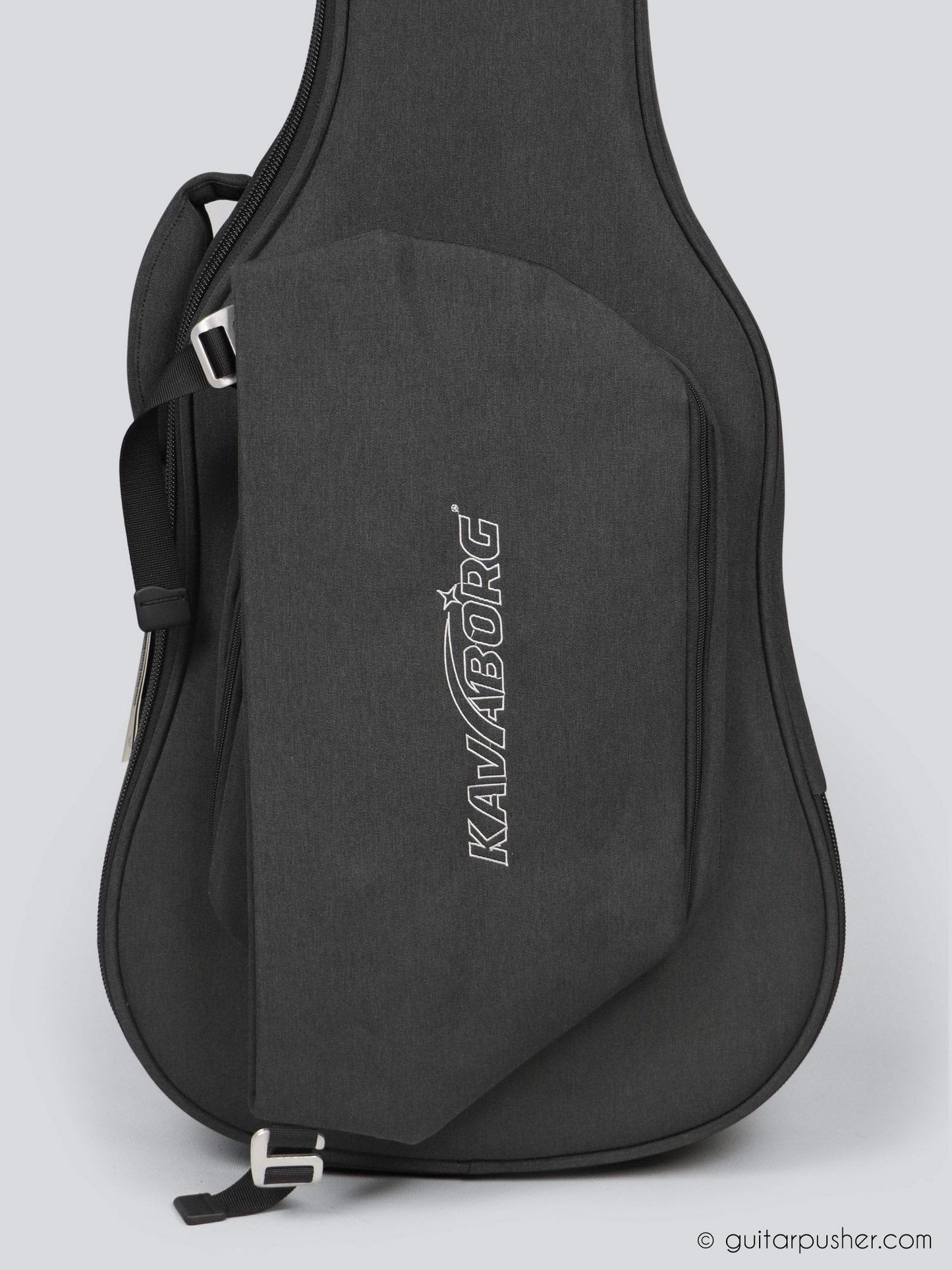 Kavaborg LUX Waterproof Heavy Padded Bass Guitar Gig Bag (FB-90B) - GuitarPusher