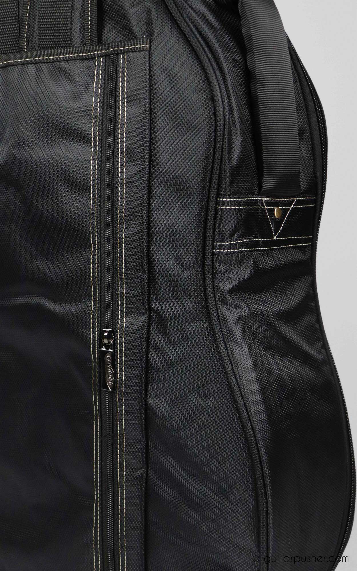 Kavaborg Acoustic Guitar Gig Bag (HG600F) - GuitarPusher