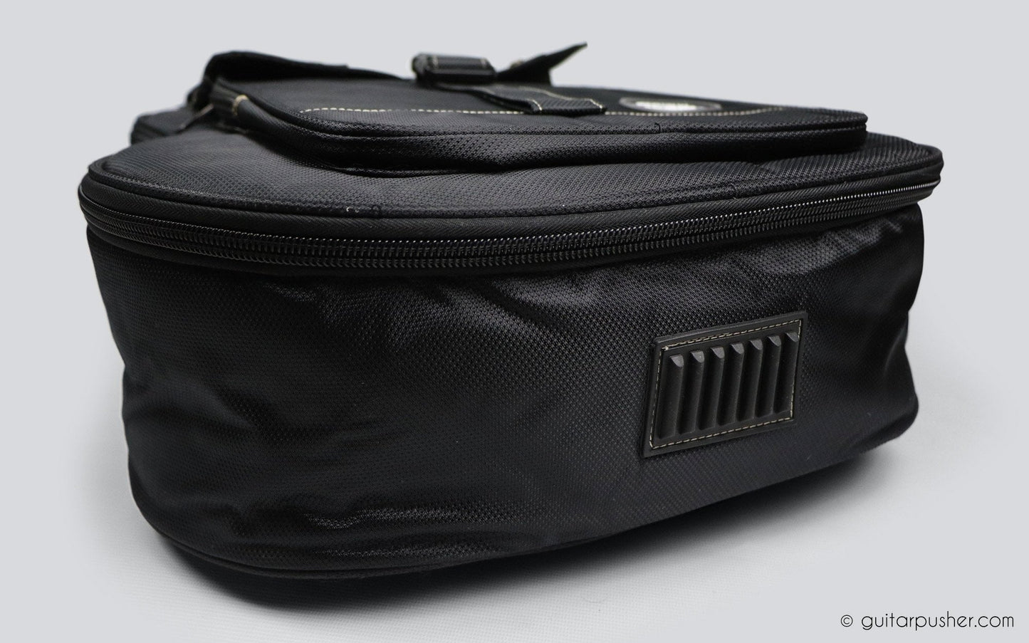 Kavaborg Acoustic Guitar Gig Bag (HG600F) - GuitarPusher