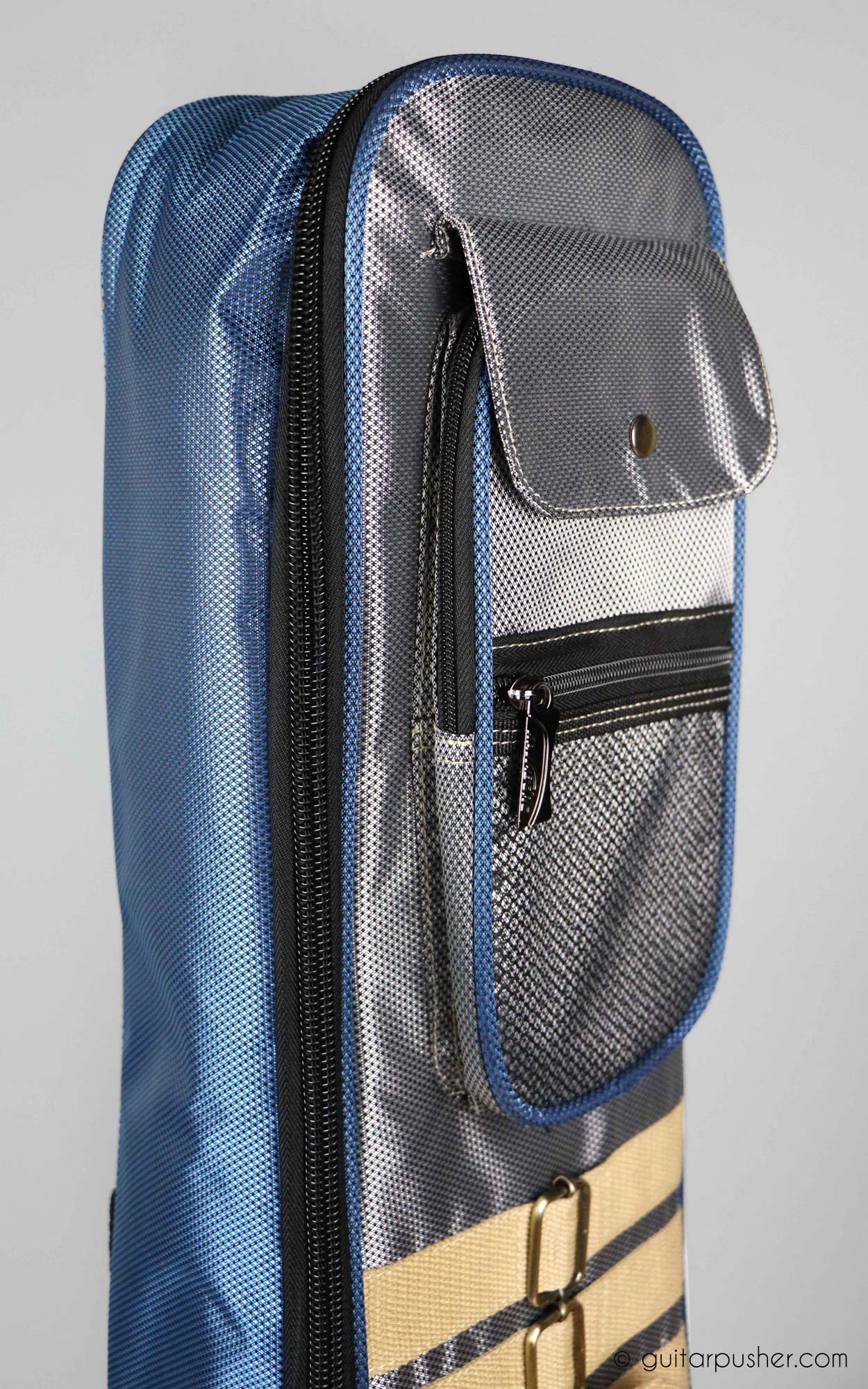 Kavaborg Acoustic Guitar Gig Bag (HG600F) - GuitarPusher