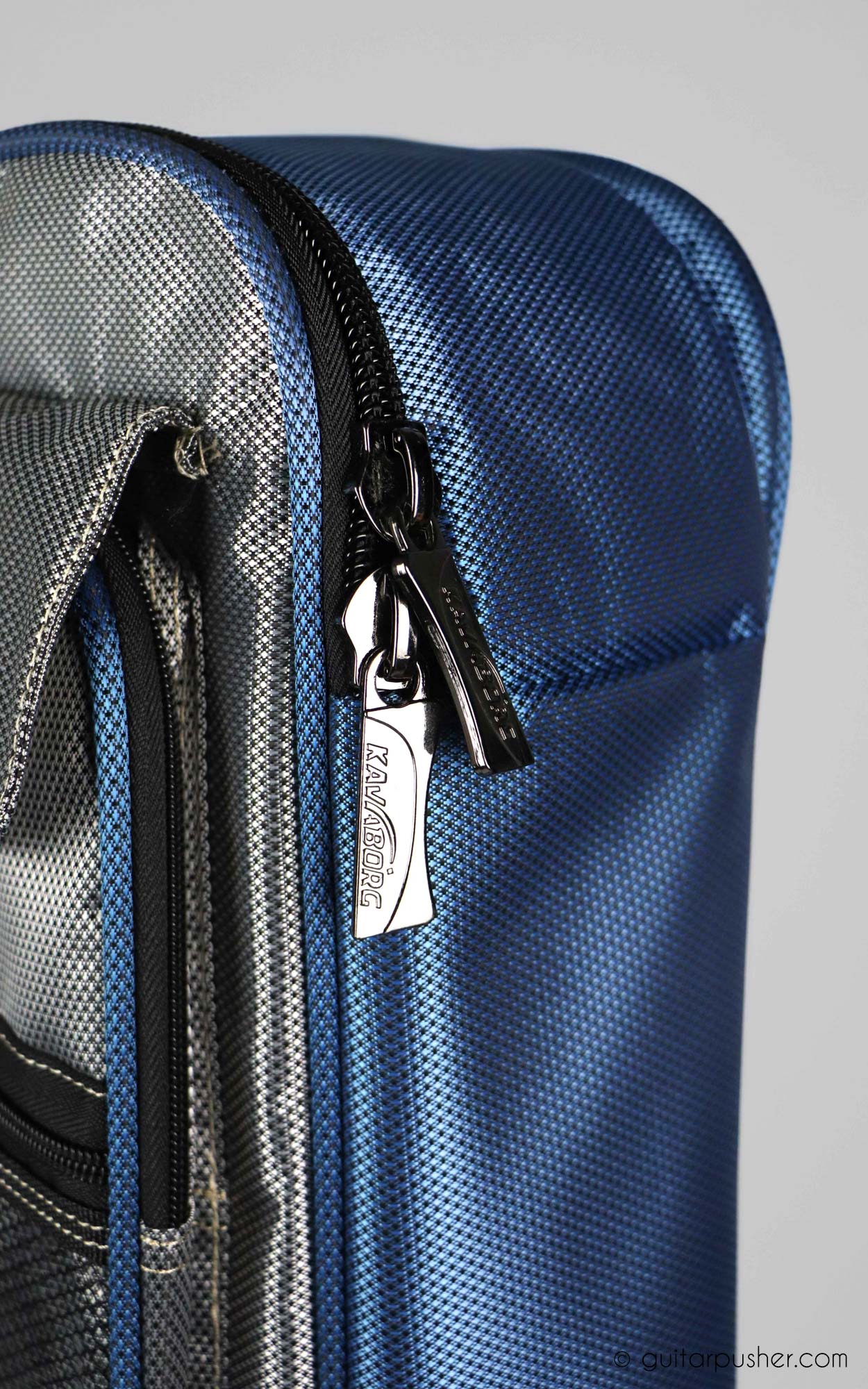 Kavaborg Acoustic Guitar Gig Bag (HG600F) - GuitarPusher