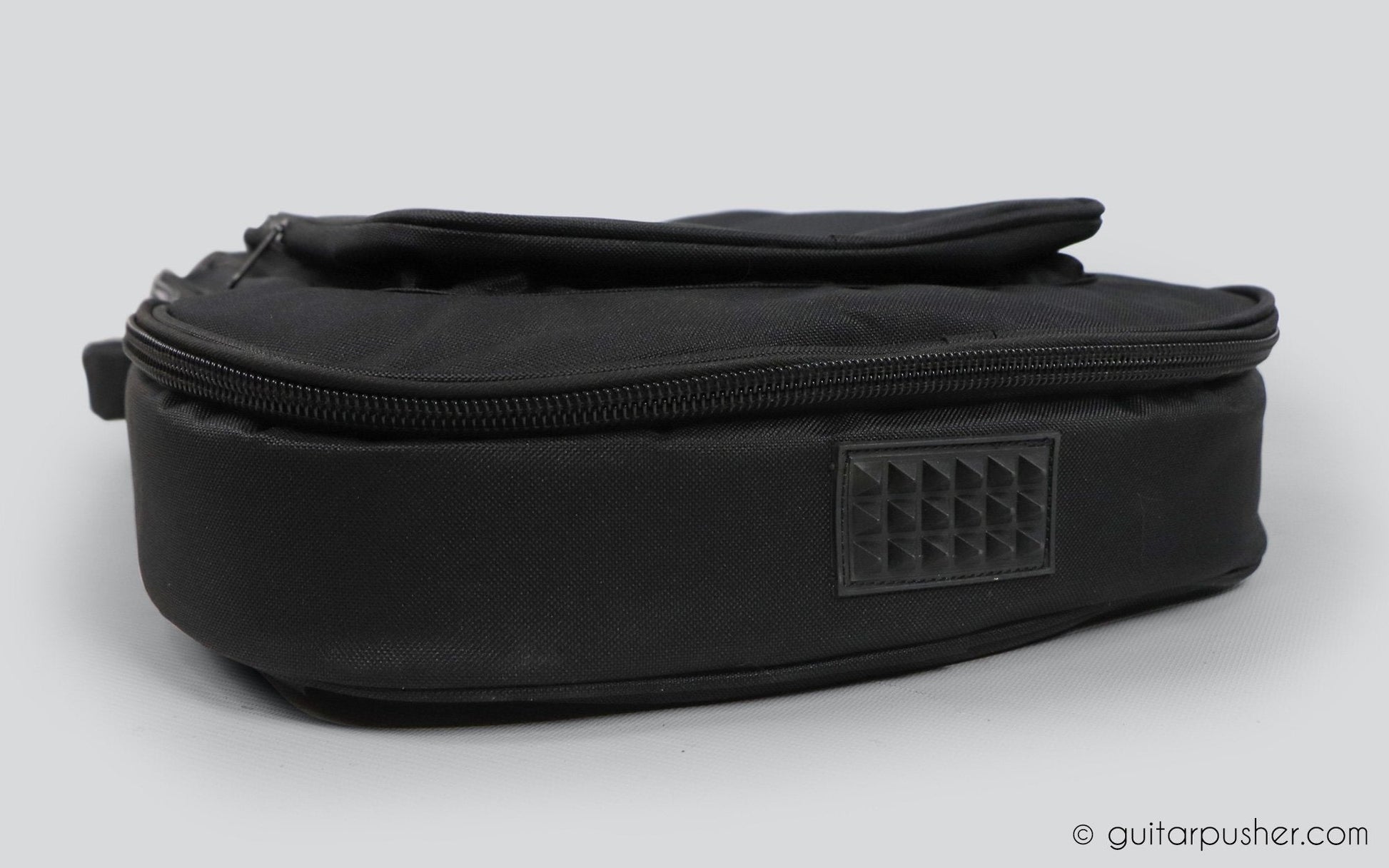 G-Craft LUX Lite E Padded Gig Bag for Electric Guitar - GuitarPusher