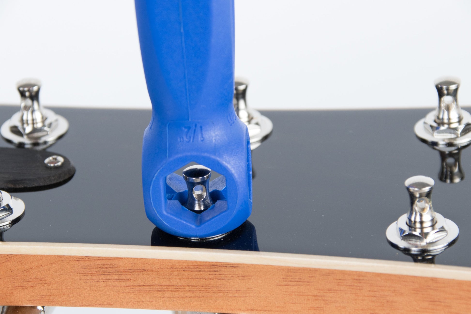 Music Nomad OCTOPUS 8 in 1 Hex Wrench and Screw Guitar Tool MN227 - GuitarPusher