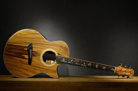 Maestro Custom Shop Maximillian Medina Raffles-K Fan Fret