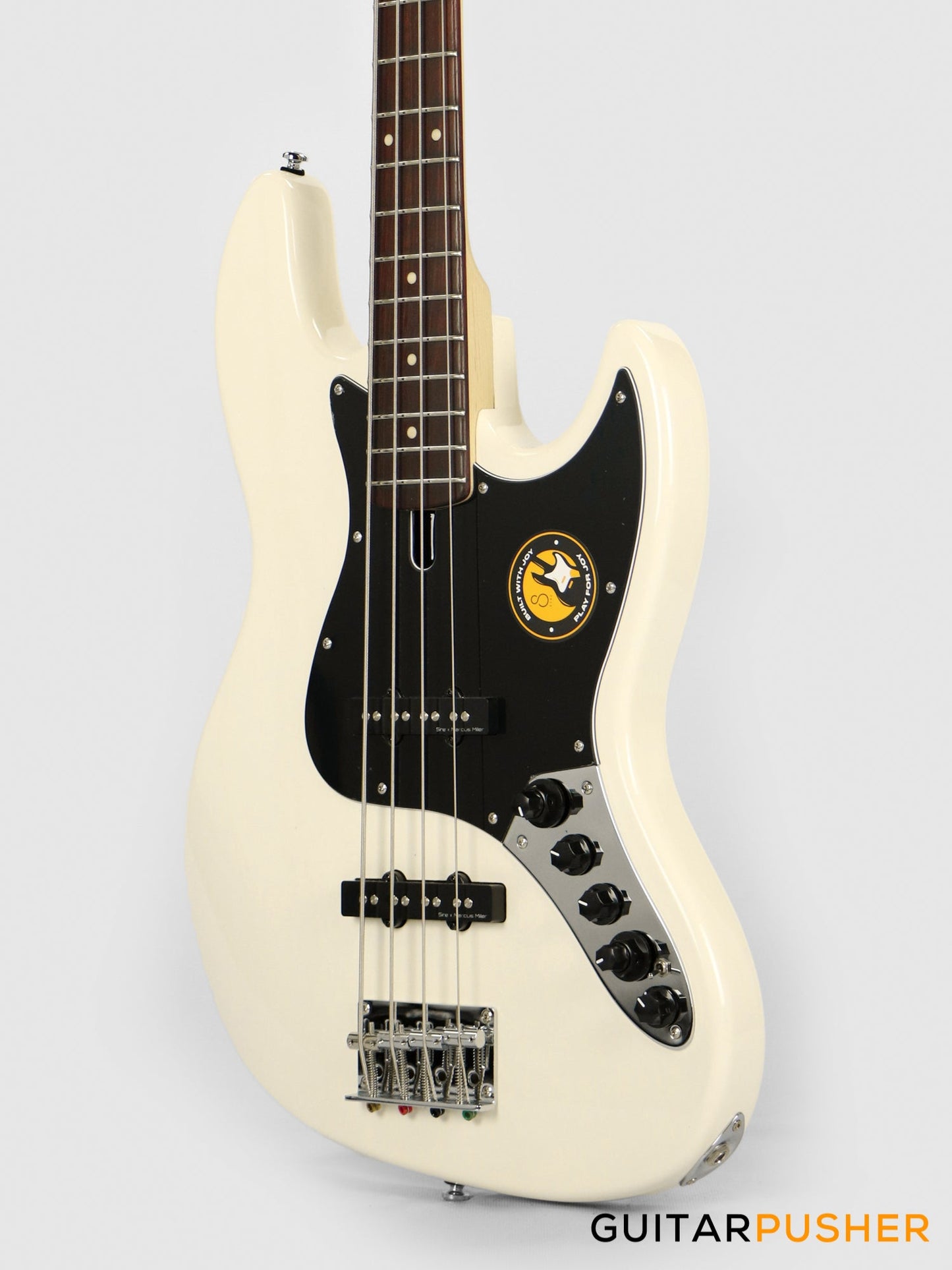 Sire V3 4-string JB Bass Antique White (2023)