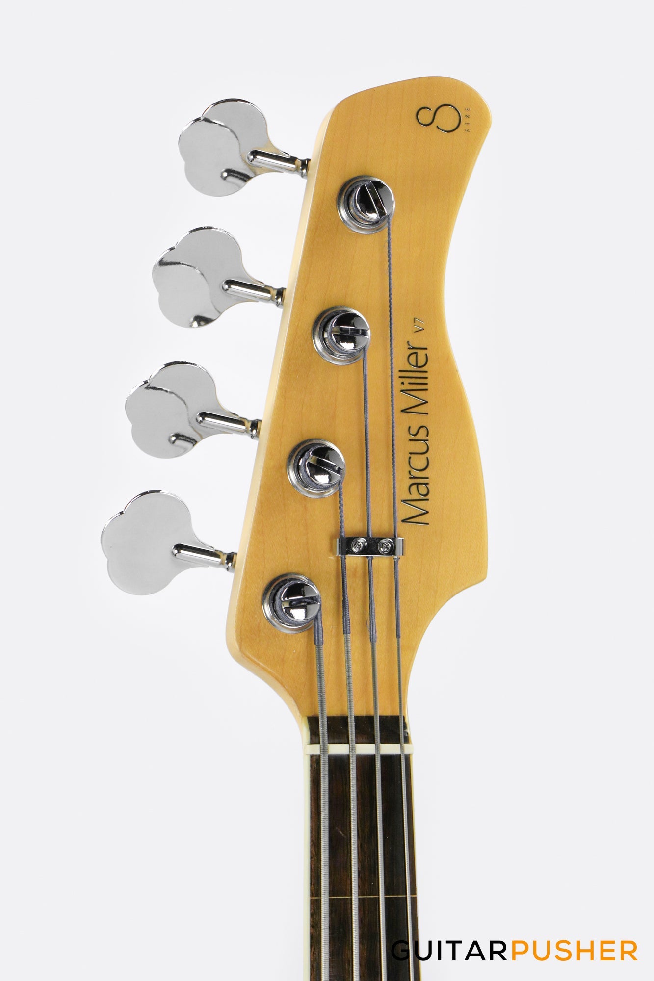 Sire V7 Alder 4-String Antique White (2023) - FRETLESS