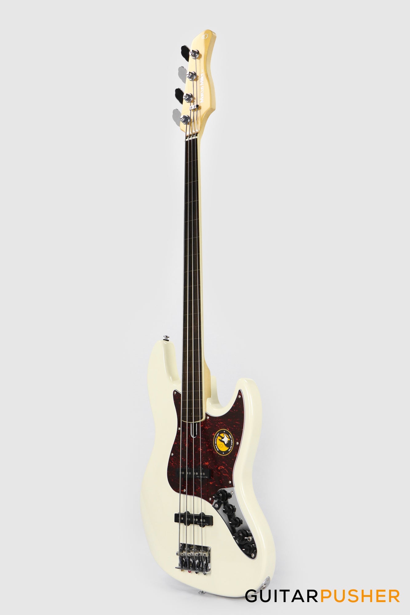 Sire V7 Alder 4-String Antique White (2023) - FRETLESS