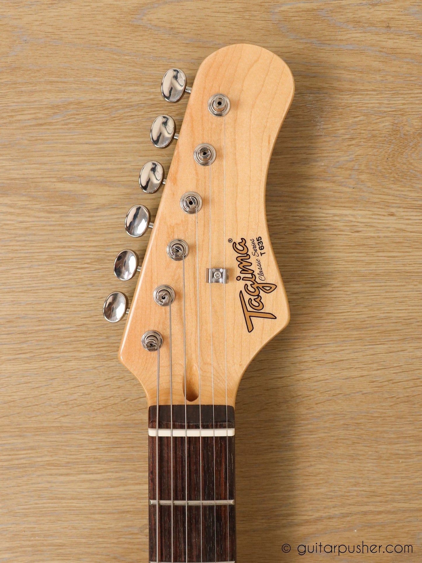Tagima T-635 PRO HSS Stratocaster Classic Series - GuitarPusher