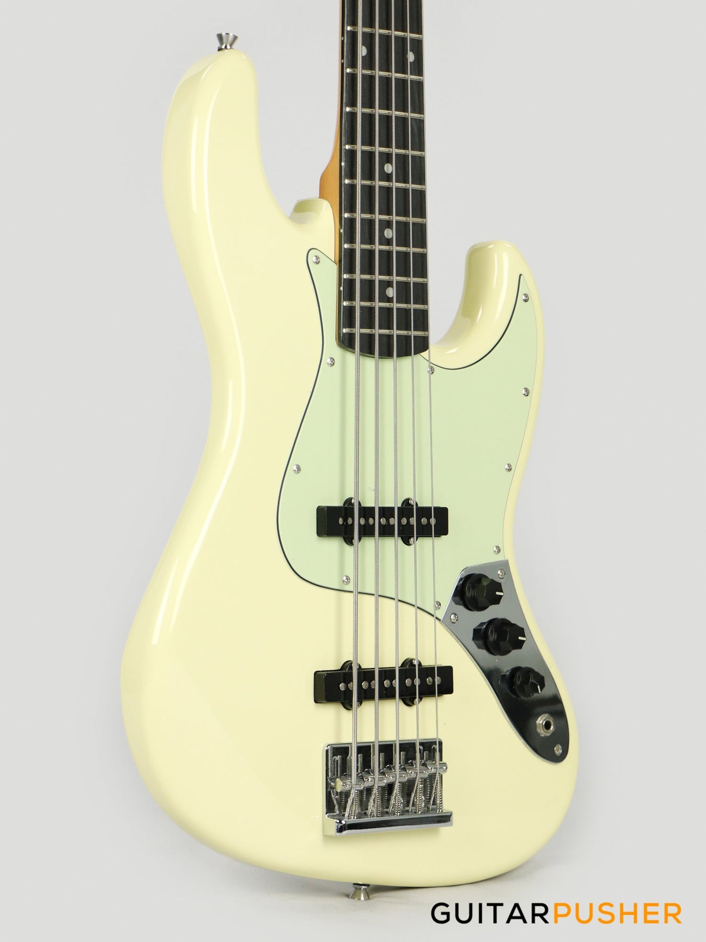Tagima TW-73 '73 5-String Jazz Bass Vintage White (Rosewood/Mint)