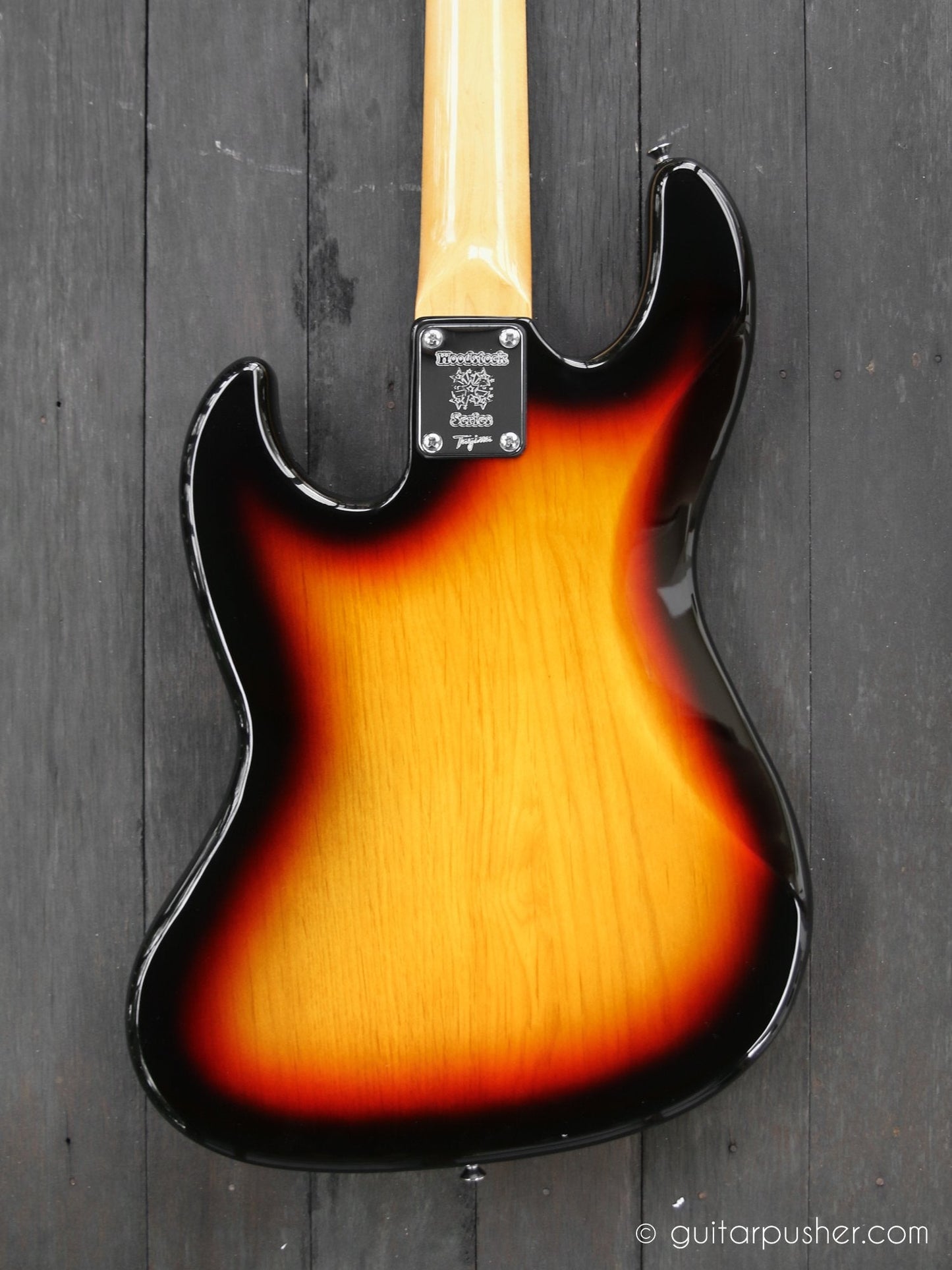 Tagima TW-73 Jazz Bass 4-String - GuitarPusher