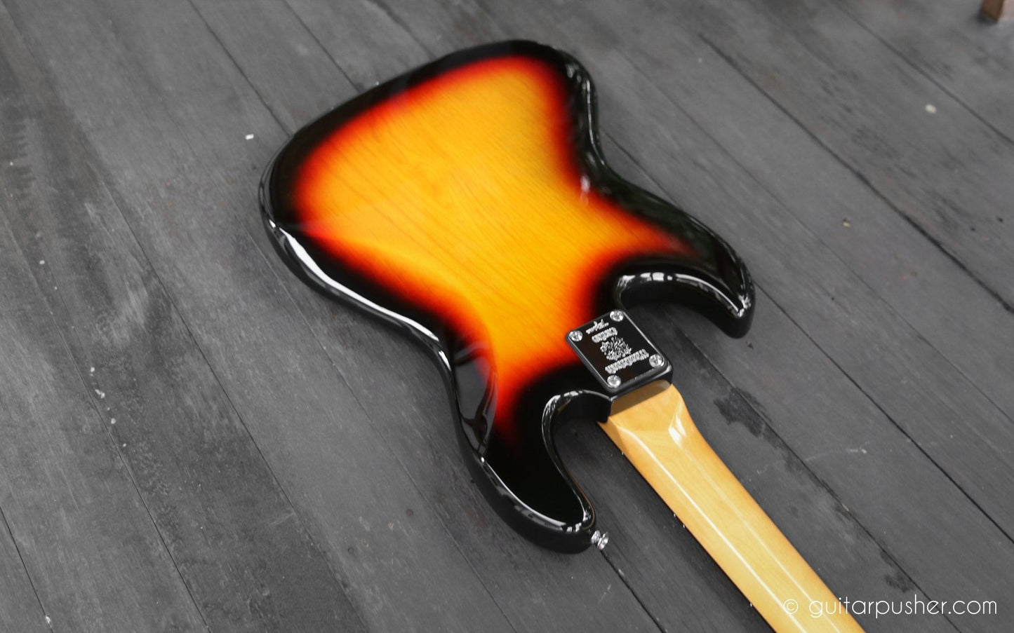 Tagima TW-73 Jazz Bass 4-String - GuitarPusher