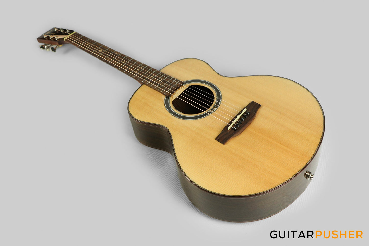 Tyma M-20SE Solid Spruce Top Indian Rosewood Mini Jumbo Acoustic-Electric Guitar with Tyma T-200 pickups