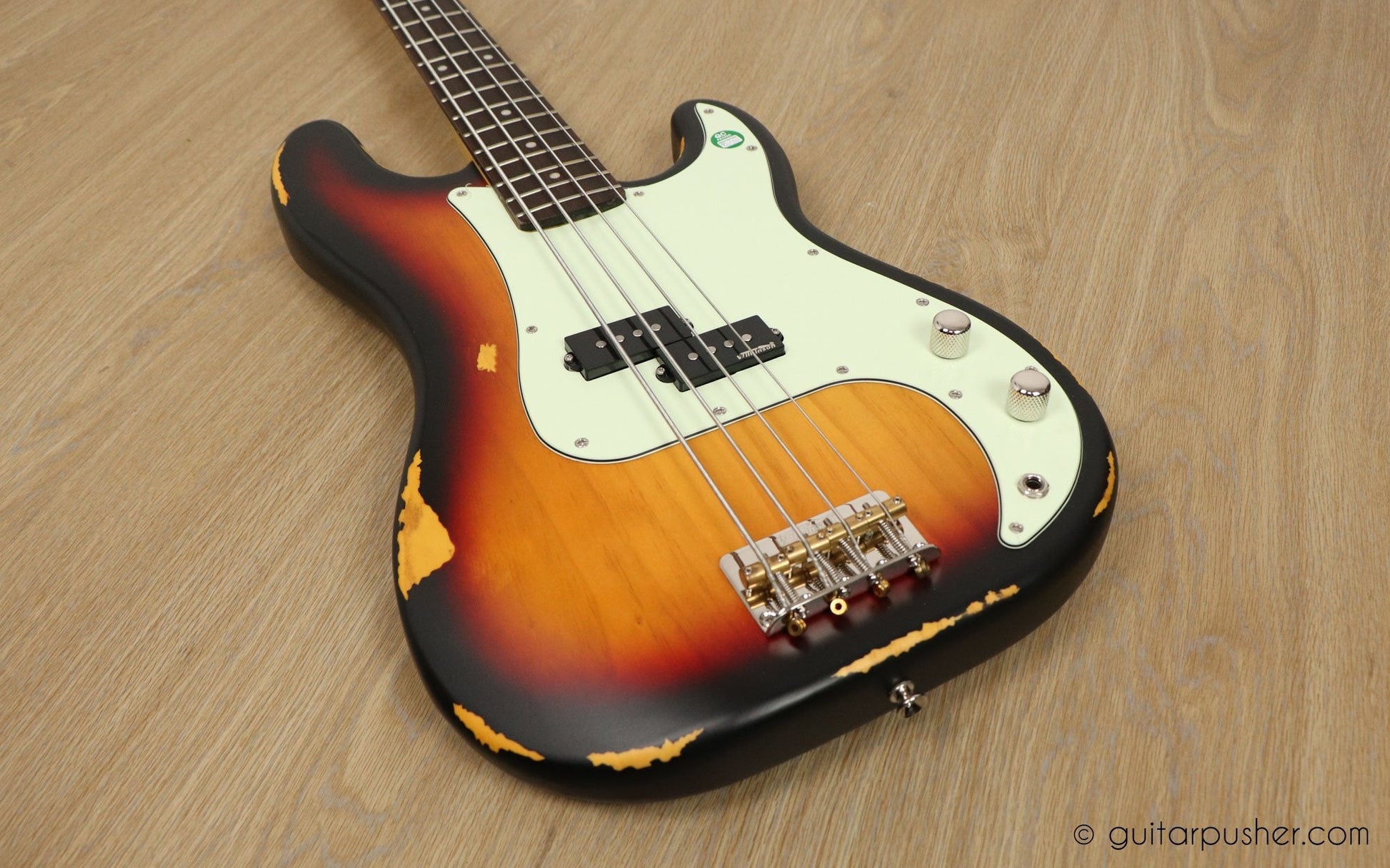 Vintage Icon V4 P Bass - GuitarPusher