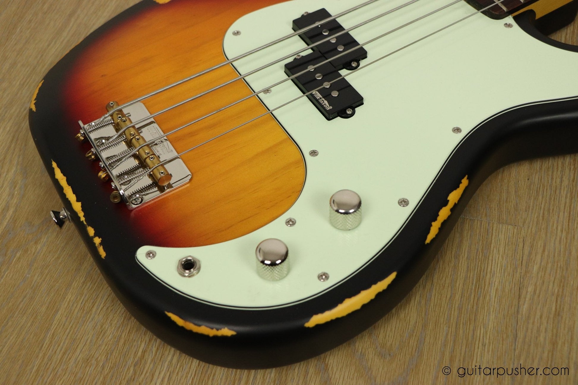 Vintage Icon V4 P Bass - GuitarPusher