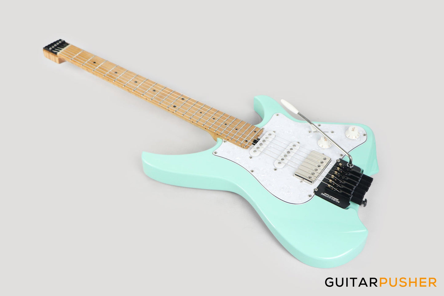 Aguda Musicboy Pro Headless Electric Guitar Alder Body Roasted Maple Fretboard - Surf Green w/ Pearloid Pickguard