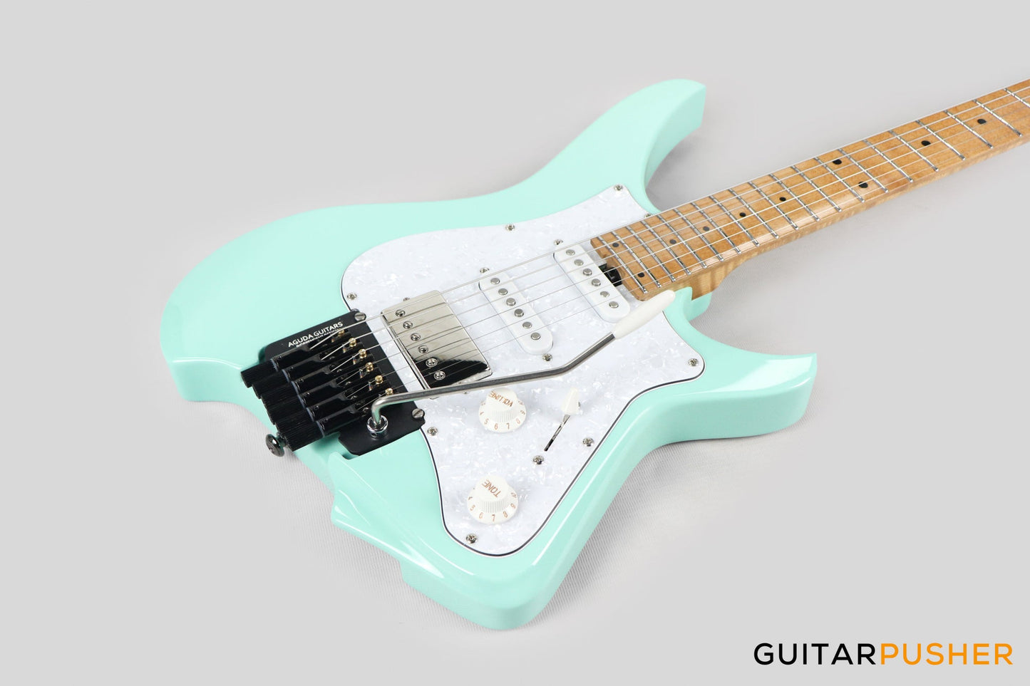 Aguda Musicboy Pro Headless Electric Guitar Alder Body Roasted Maple Fretboard - Surf Green w/ Pearloid Pickguard