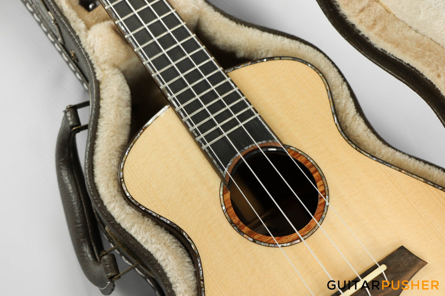 Maestro Island Series UC-SR SB G All Solid-Wood German Spruce/Santos Rosewood Concert Ukulele