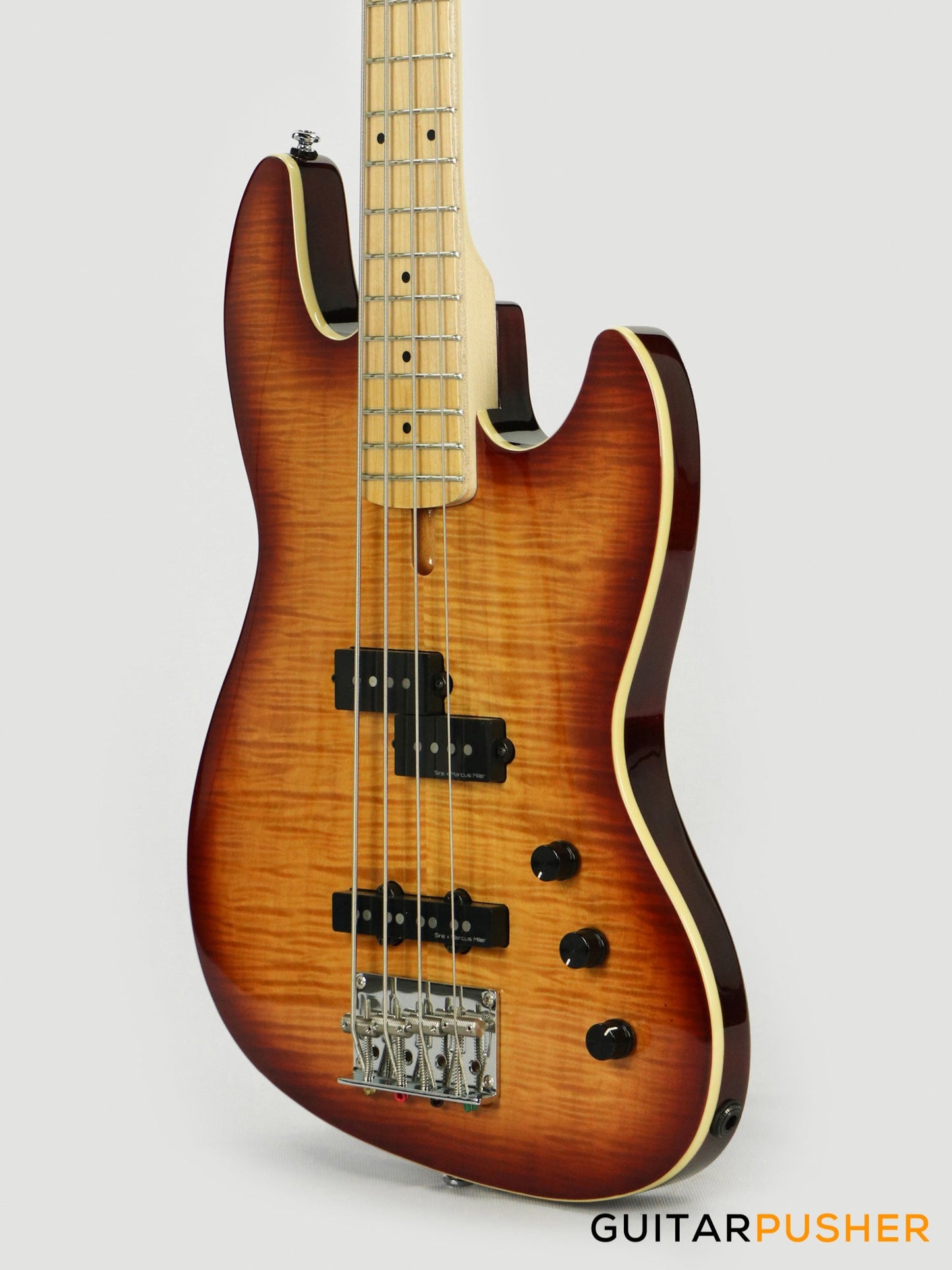 Sire U5 Alder Short Scale 4-String P+J Bass (2023) - Tobacco Sunburst