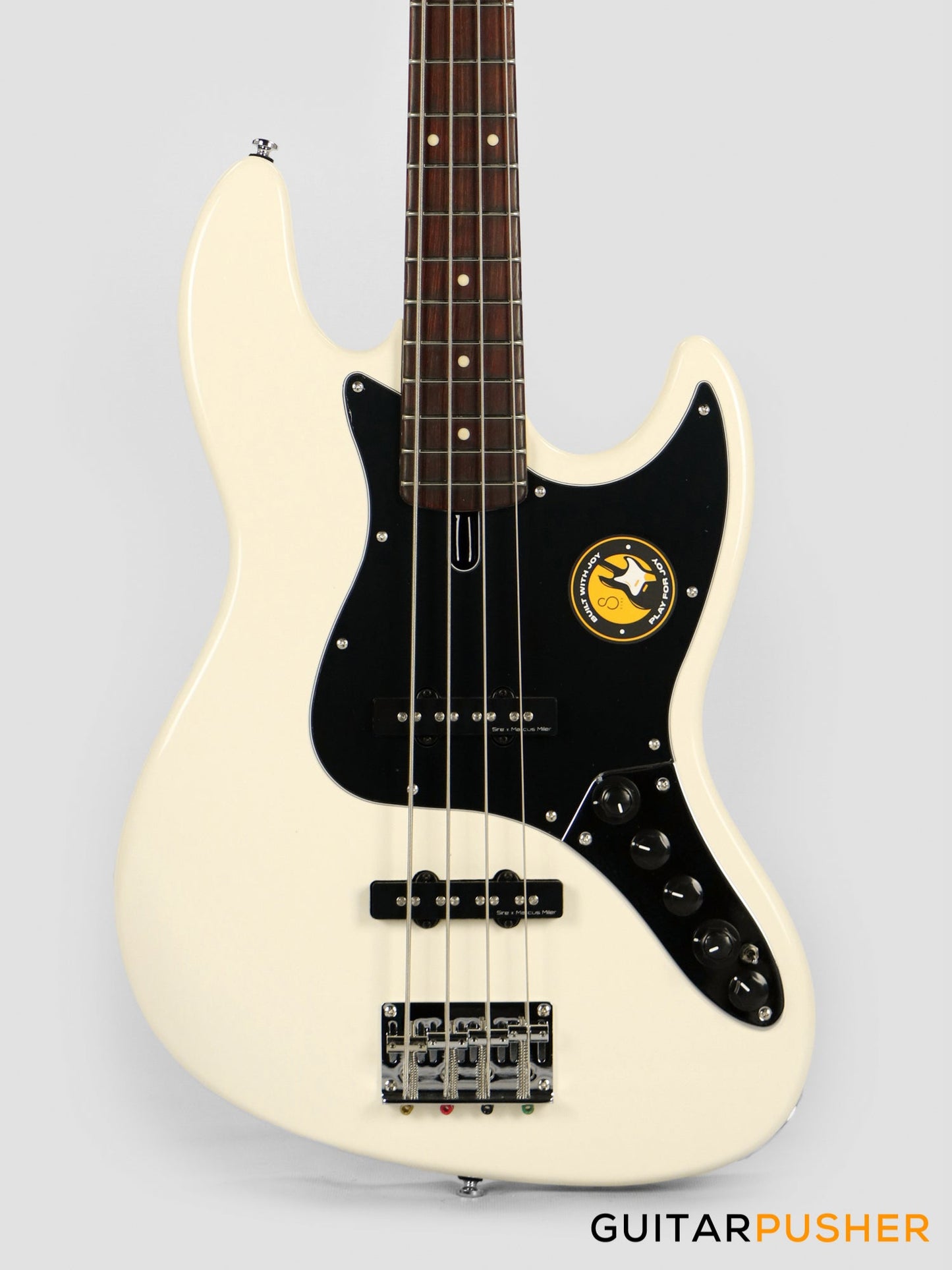 Sire V3 4-string JB Bass Antique White (2023)