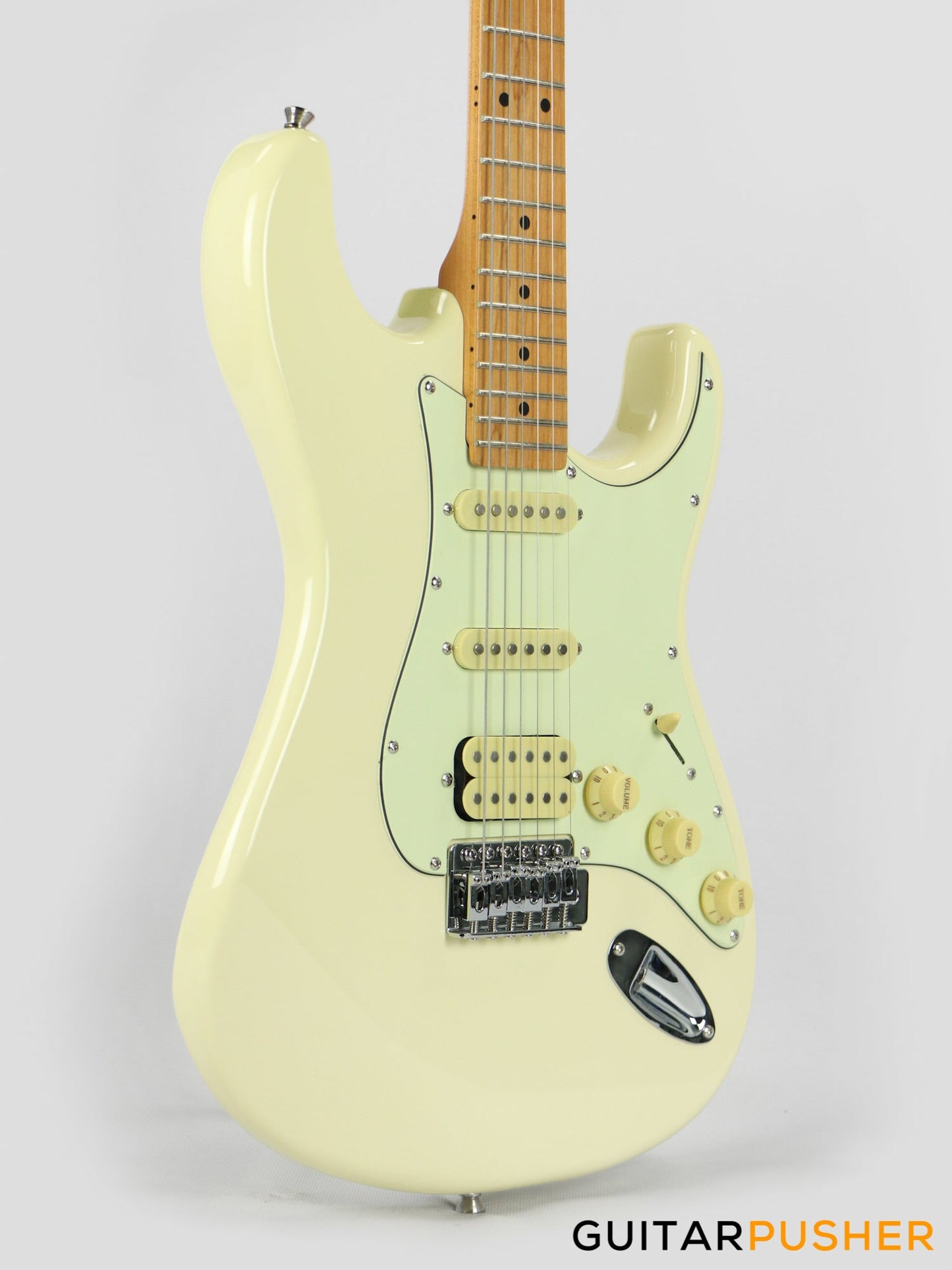 Tagima TG-540 HSS Stratocaster Woodstock Series - Vintage White