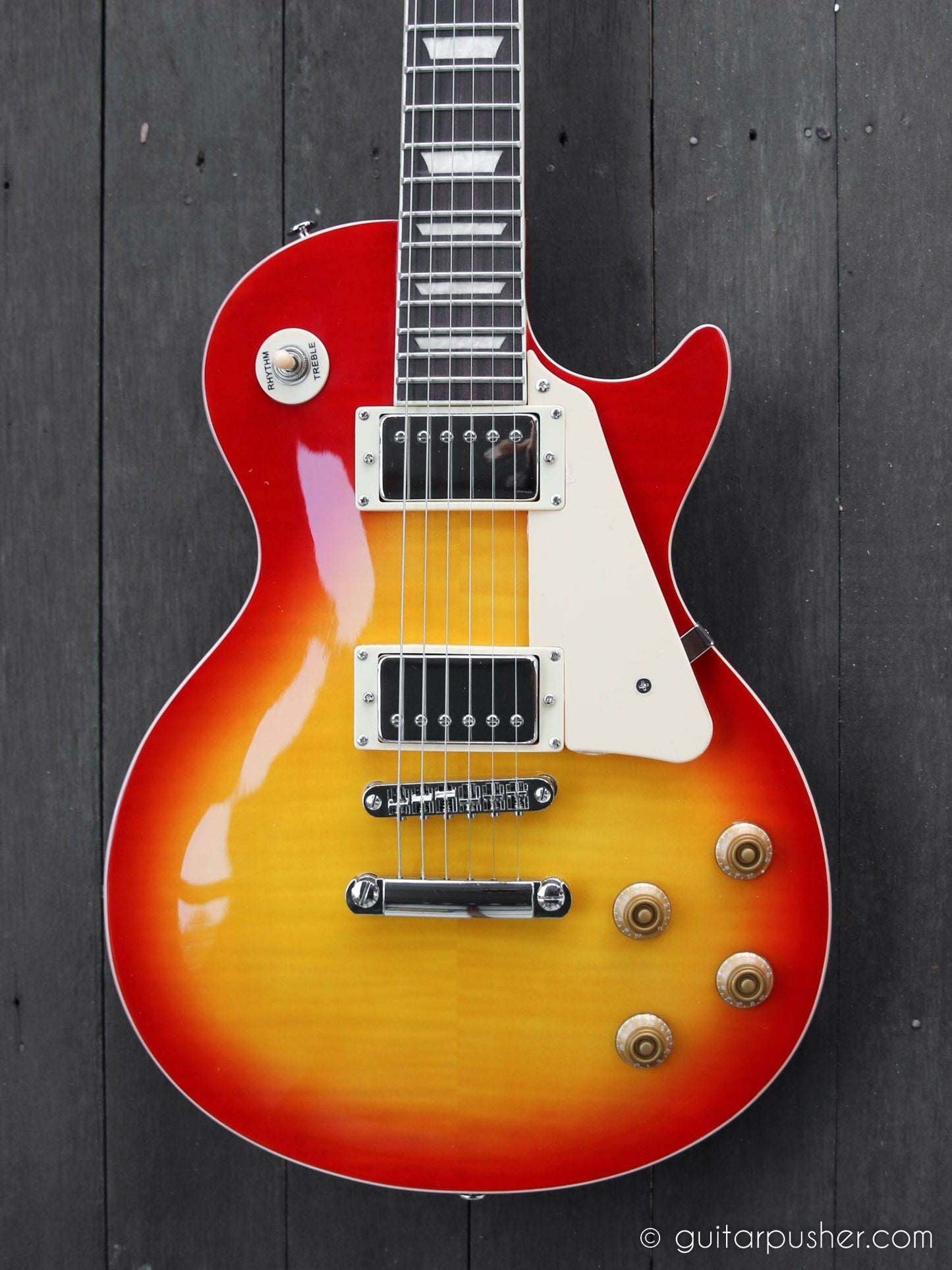 Tagima TLP Les Paul EG-535 - GuitarPusher